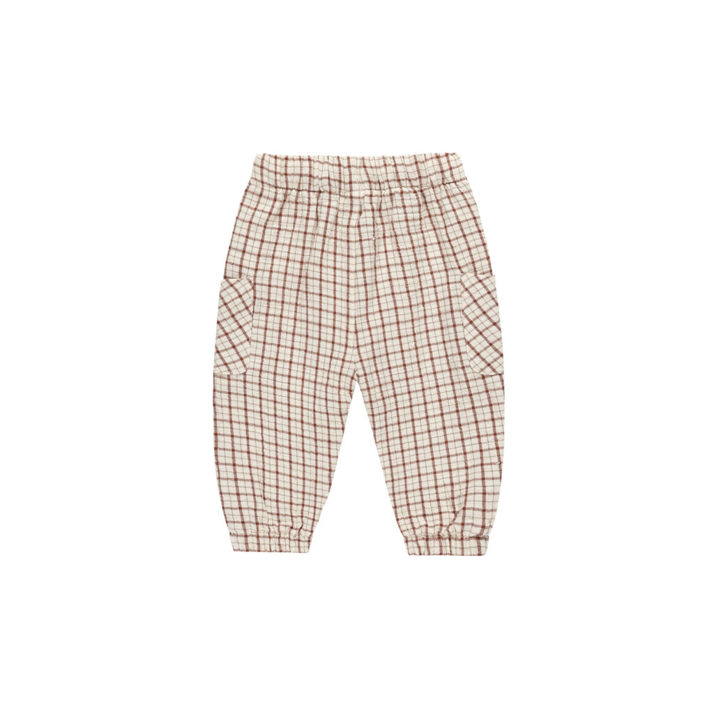 Quincy Mae Luca Pant