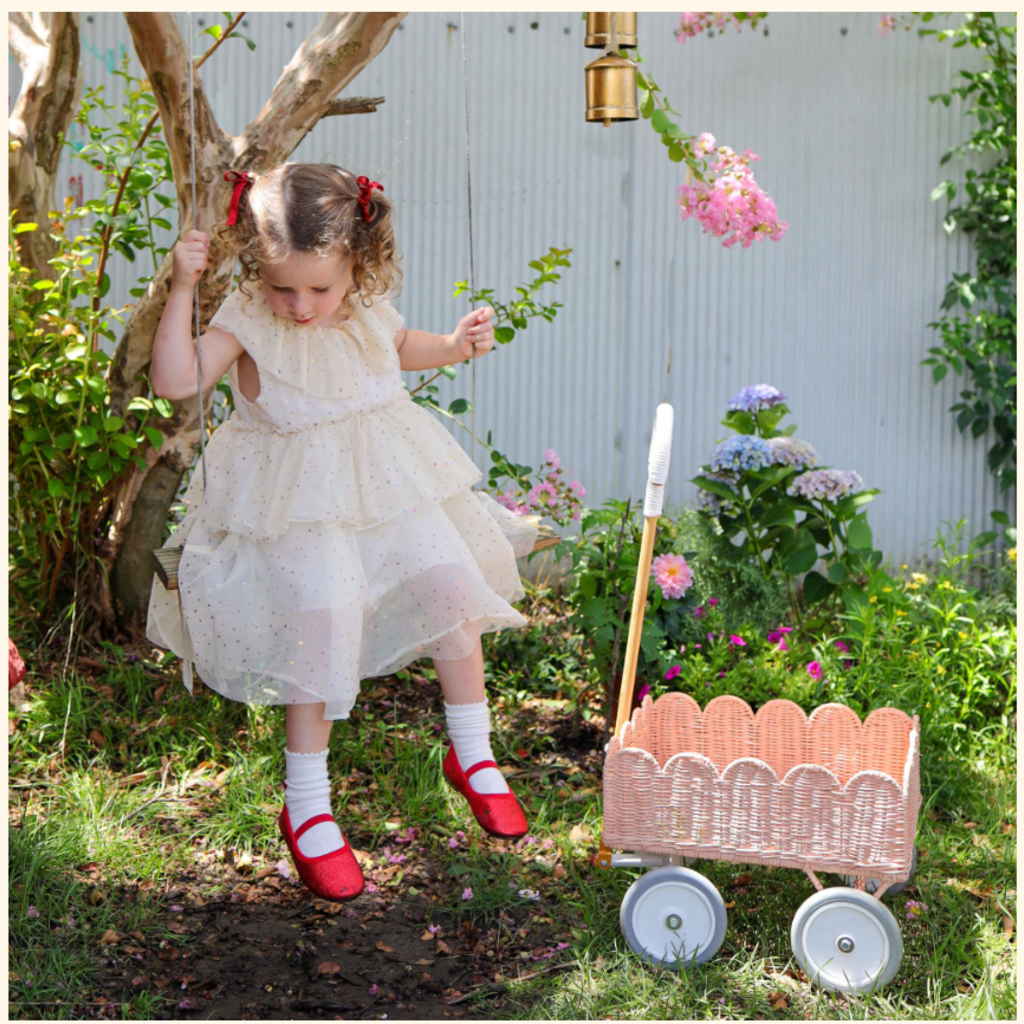 Olli Ella Petal Wonder Wagon- Seashell Pink