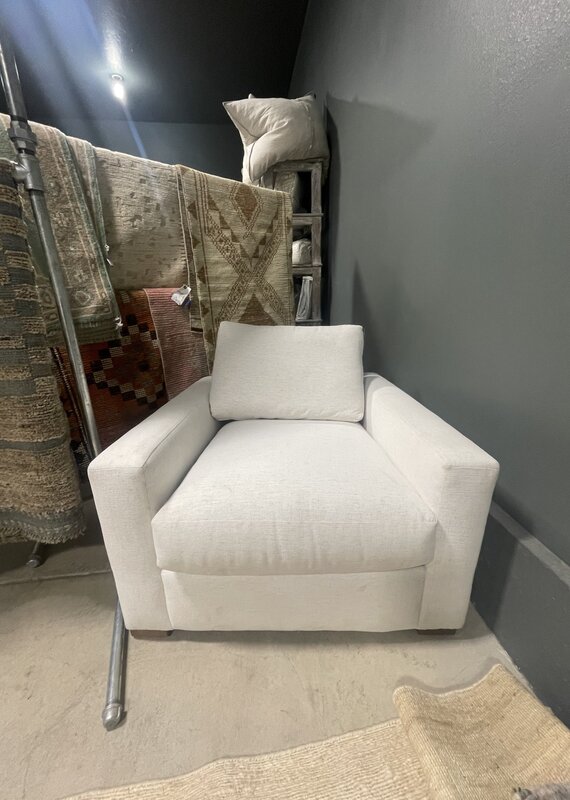 Rowe Furniture Moore Chair 102CR-19 Natural 50% OFF!
