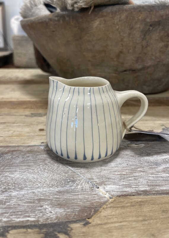 Wonki Ware Wonki Ware Hand painted Creamer 125ml - 2 3/4 " H x 3" W
