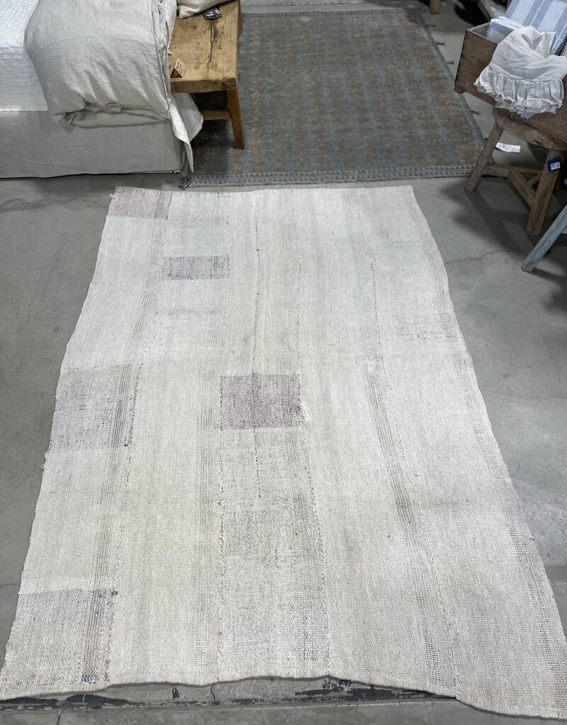 4012 - 4'9 x 7'3 -Hemp Rug
