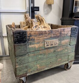 INDUSTRIAL CART 40" L x 32" W x 23" D x 32" H