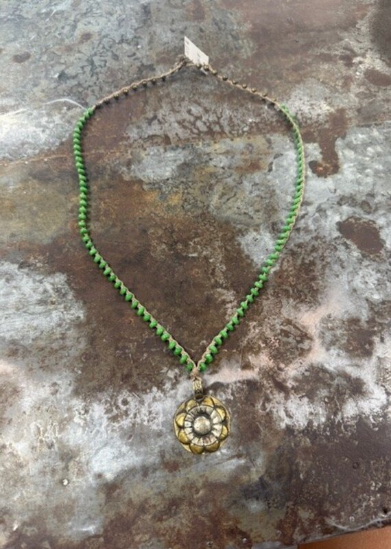 Pressed Flower w/ Green Bead
