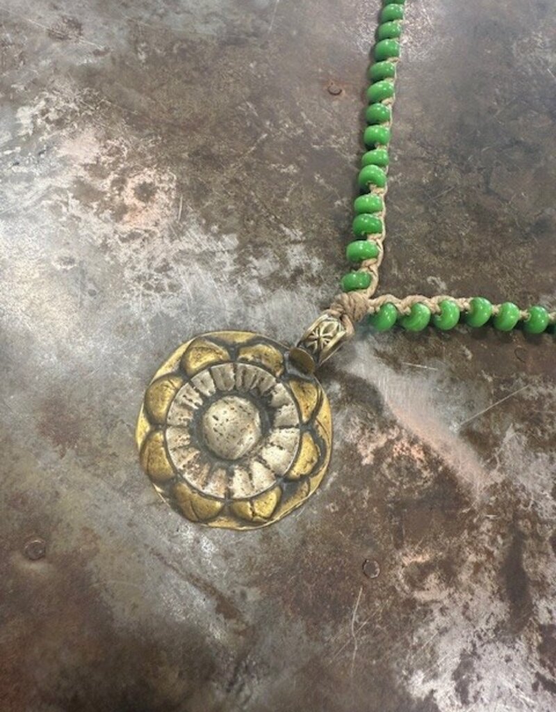 Pressed Flower w/ Green Bead