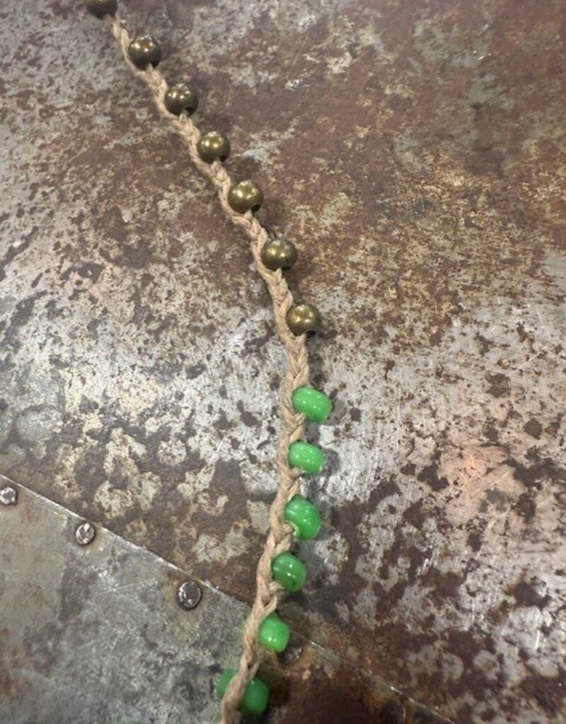 Pressed Flower w/ Green Bead