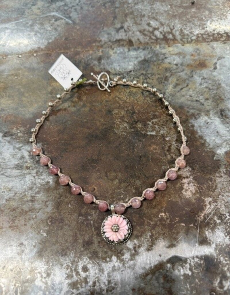Jones and Muse Pink Carved Mini Flower