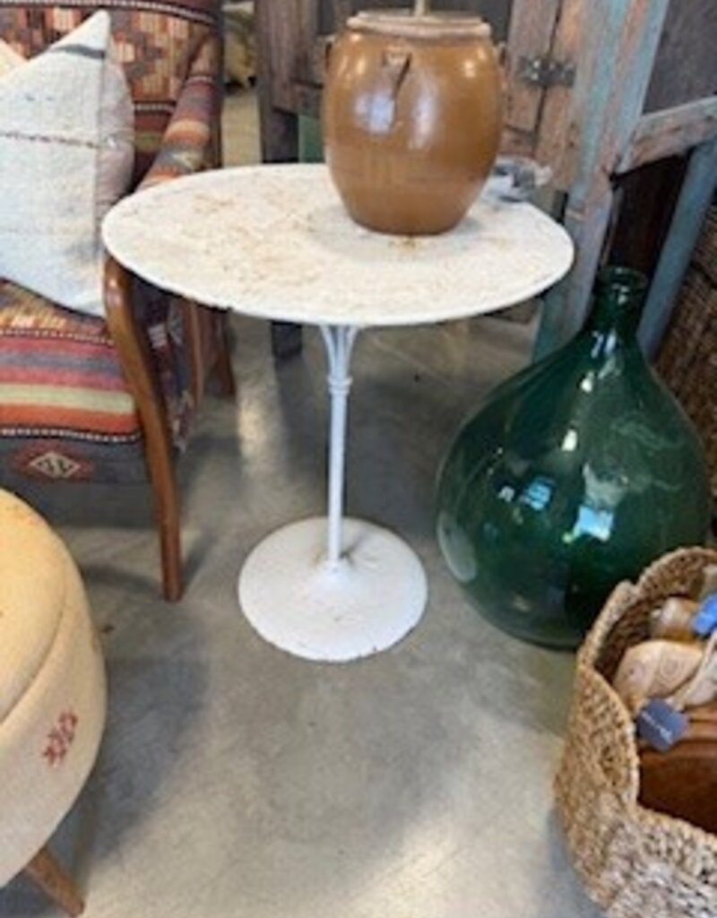LV Vintage French Bistro RT 6/25