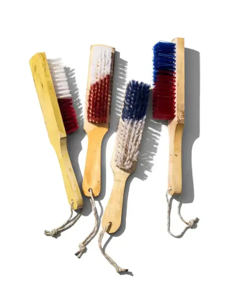 CARPET BRUSH
