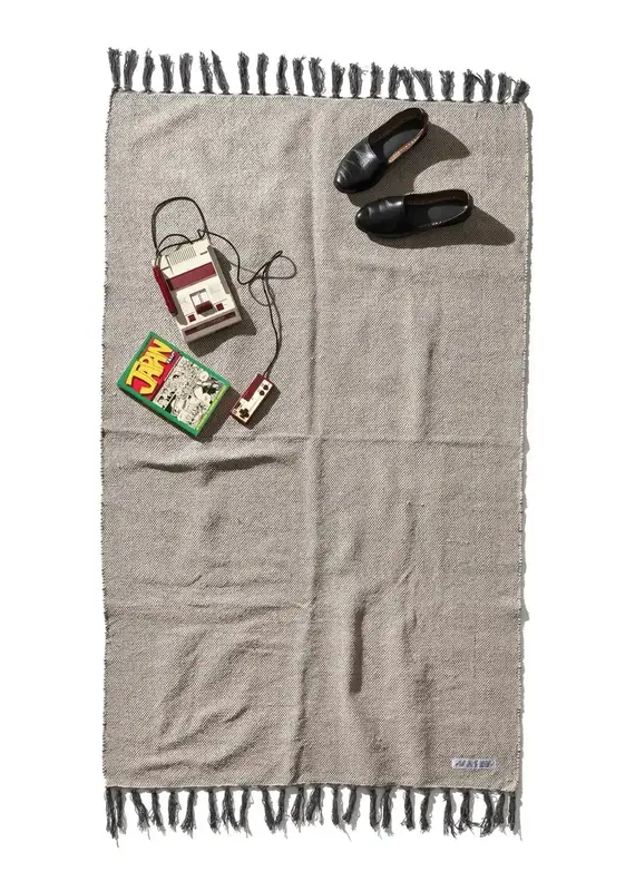 College Rug - Ivory 41 x 69