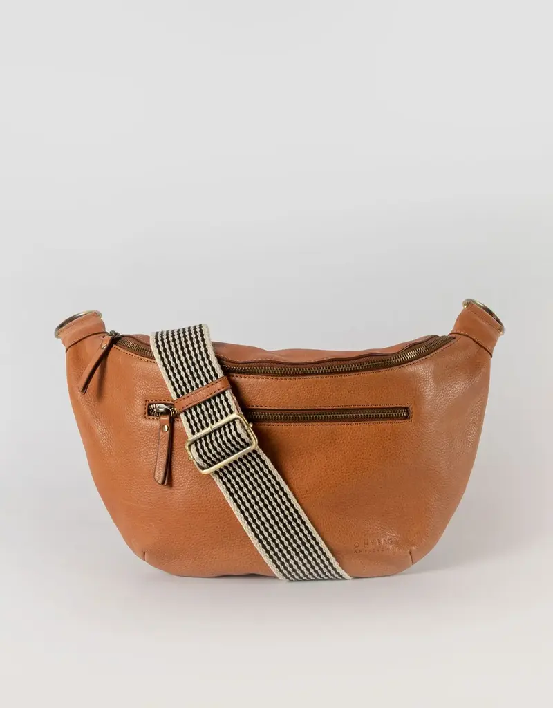 Desiree Maxi Bum Bag in Wild Oak Soft Grain Leather - 2 Straps: Checkered & Soft Oak