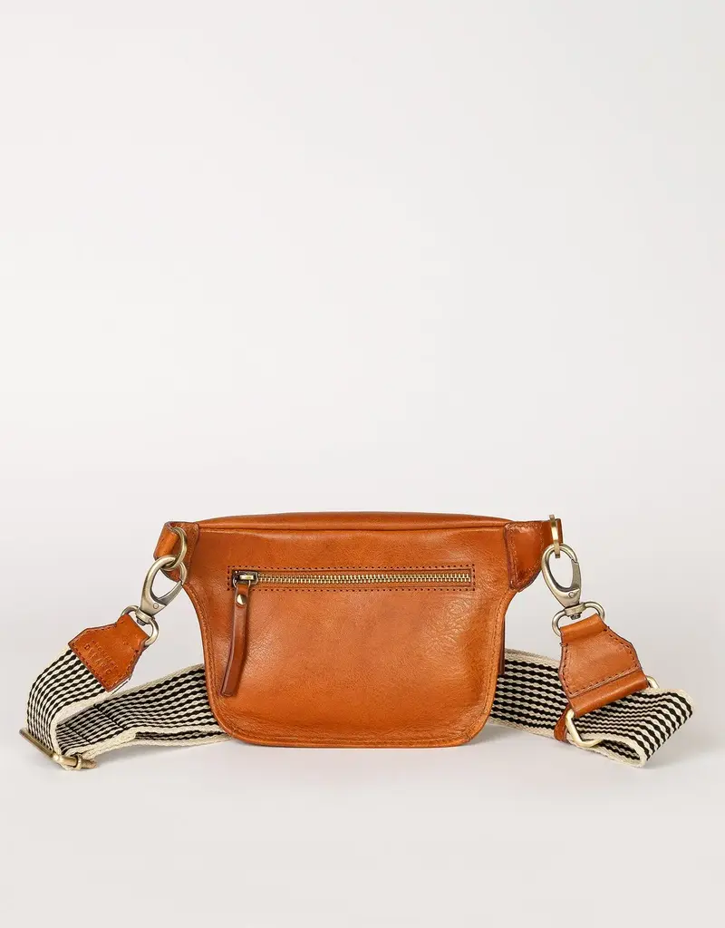 Des Mini Bum Bag in Cognac Stromboli Leather - Checkered Strap