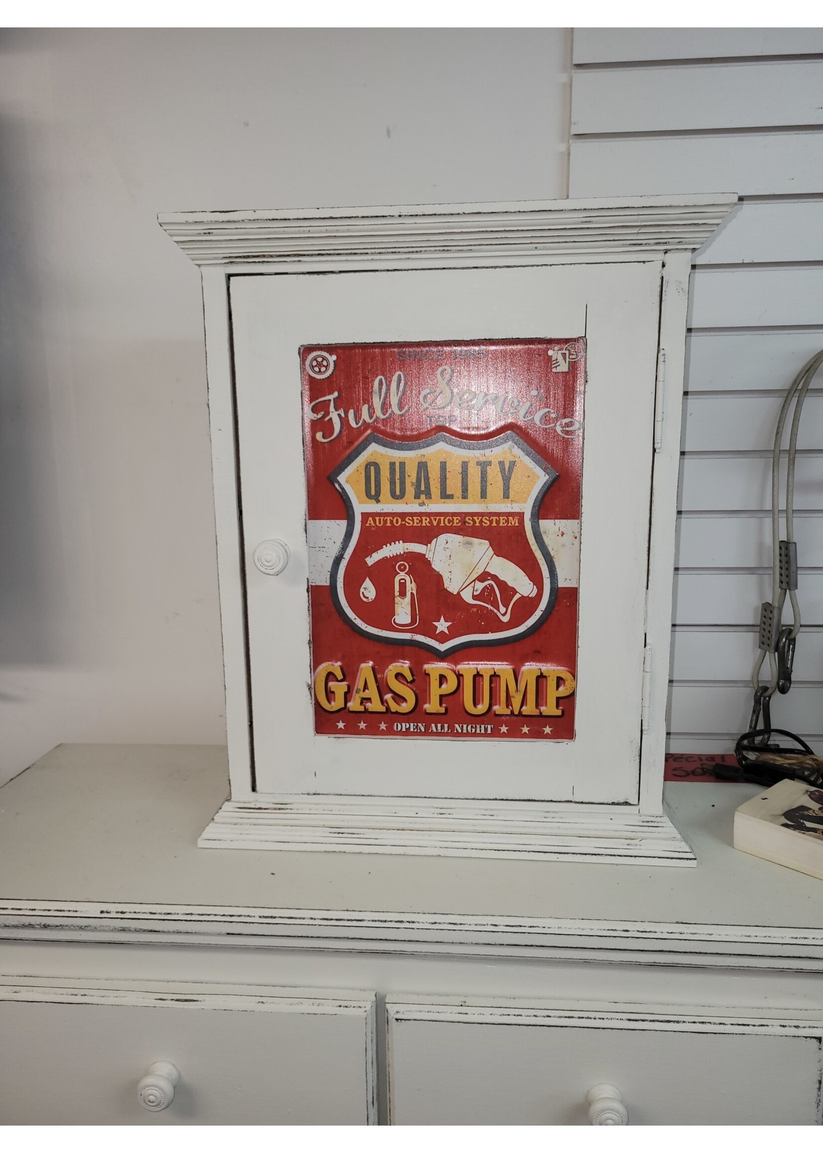 Pharmacie blanche gas pump 24h x 19l x7 p