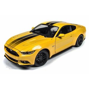 Auto World . AWD 1/18 2016 FORD MUSTANG GT