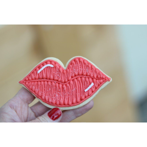 CK Products . CKP 4” Lips Cookie Cutter