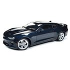 Auto World . AWD 1/18 2016 Chevy Camaro SS