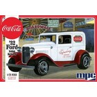 MPC . MPC 1/25 1932 Ford Sedan Delivery (Coca Cola)