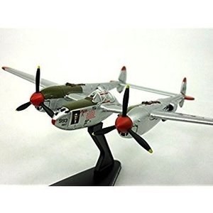 Daron Worldwide Trading . DRN 1/115 P-38J LIGHTING “MARGE”