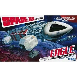 MPC . MPC 1/48 Space 1999 Eagle Transporter