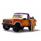 Jada Toys . JAD Jada 1/24 "Hollywood Rides" 1973 Ford Bronco w/ Macho Man