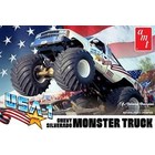 AMT\ERTL\Racing Champions.AMT 1/25 USA-1 Chevy Silverado Monster Truck