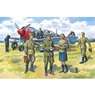 Icm . ICM 1/48 Soviet Air Force Pilots and Ground Personnel (1943-1945) (7 figures - staff officer, 2 pilots, 3 mechanics, military servicewomen)