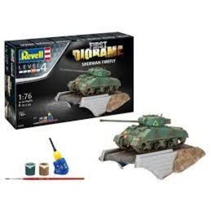 Revell of Germany . RVL 1/76 Sherman Firefly Diorama Set