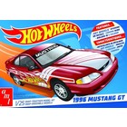 AMT\ERTL\Racing Champions.AMT 1/25 1996 Ford Mustang GT Hot Wheels Snap Kit