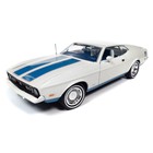 American Muscle Diecast . AMD 1/18 1972 Ford Mustang Fastback - White