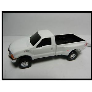 New Ray . NRY 1/32 98 FORD F-350 CONCEPT