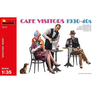 Miniart . MNA 1/35 Cafe Visitors 1930-40s