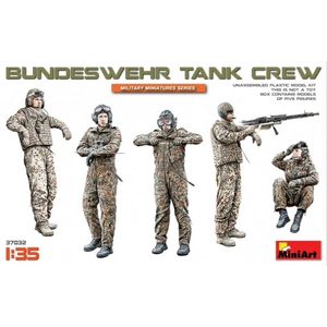 Miniart . MNA 1/35 Bundeswehr Tank Crew