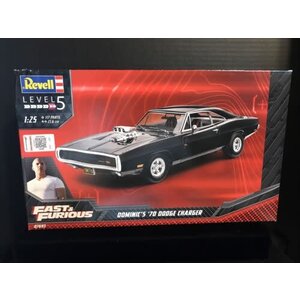 Revell of Germany . RVL 1/25 F&F Dominic's '70 Dodge Charger
