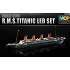 Academy Models . ACY 1/700 R.M.S. Titanic w/ LED Set