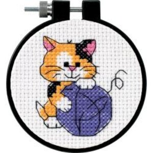 Dimensions . DMS Dimensions Learn-A-Craft Counted Cross Stitch Kit 3" Round Cute Kitty