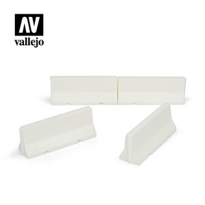 Vallejo Paints . VLJ 1/35 Concrete Barriers  ( 4 Pces )