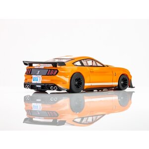AFX/Racemasters . AFX 2021 Shelby GT500 - OR/W HO Slot Car