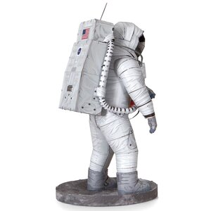 Metal Earth . MTE Metal Earth Apollo II Astronaut