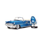 Jada Toys . JAD 1/24 "Hollywood Rides" 1956 Cadillac with BLUE M&M’s