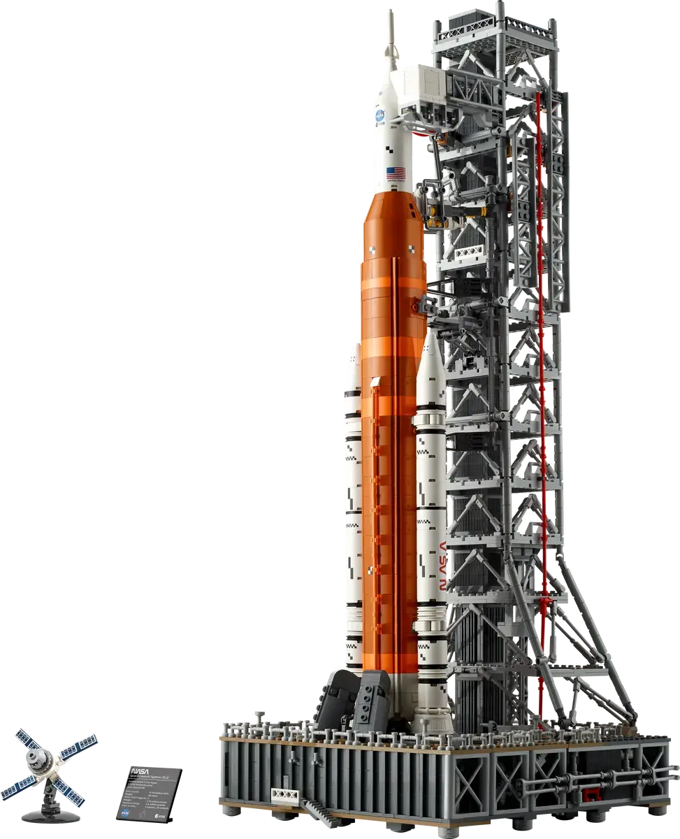 Lego . LEG NASA Artemis Space Launch System PM Hobbycraft
