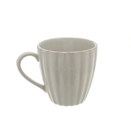 Amelia Scalloped Mug in White