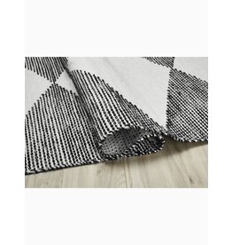 Roswell - Black - Indoor Outdoor PET (Polyester Fiber) Rug 8'x10'