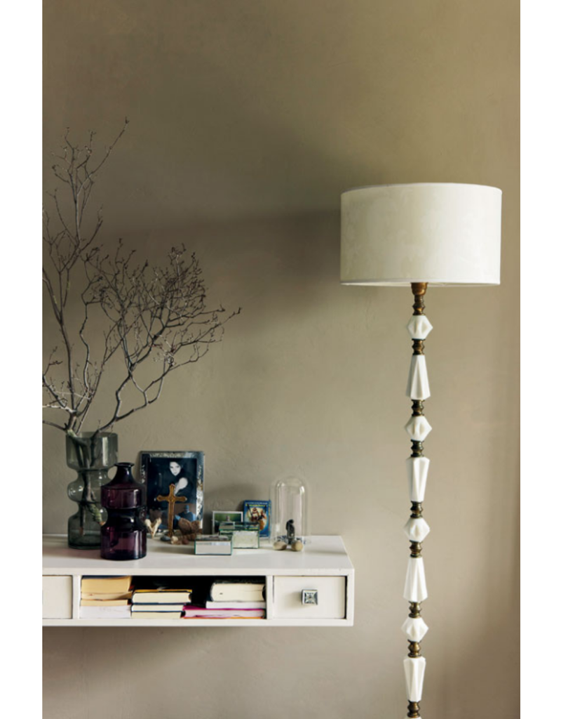 Farrow & Ball Paint Light Gray  No. 17