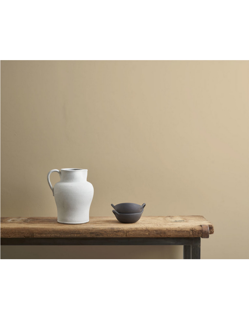 Annie Sloan Old Ochre  | Wall Paint by Annie Sloan