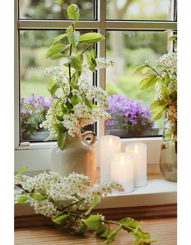 Reallite LED Flameless Candle - White 3"x4.5"