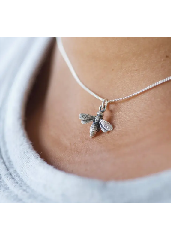 Tiny Bee Charm Necklace | 16"