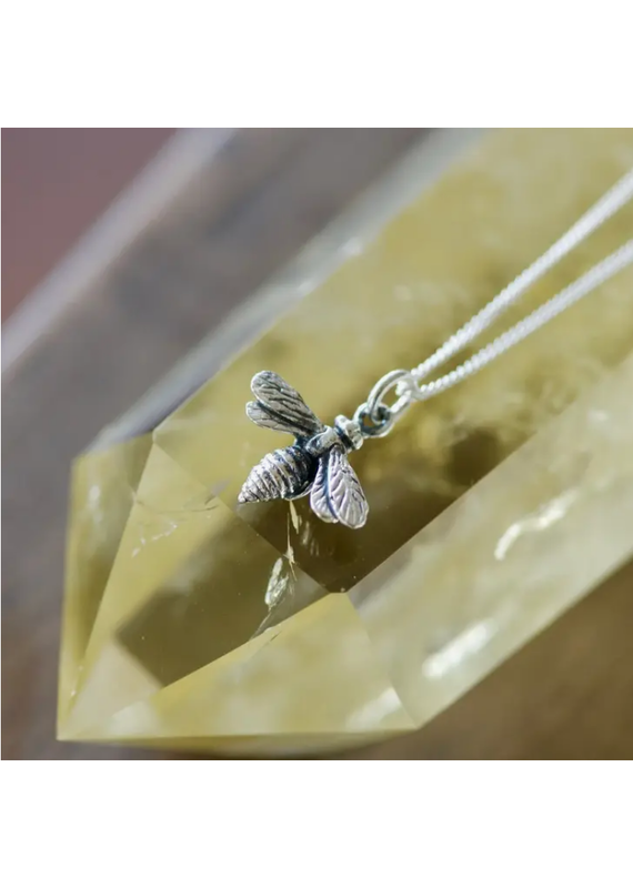 Tiny Bee Charm Necklace | 18"