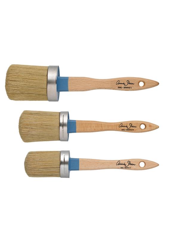 Annie Sloan Chalk Paint Bristle Brush