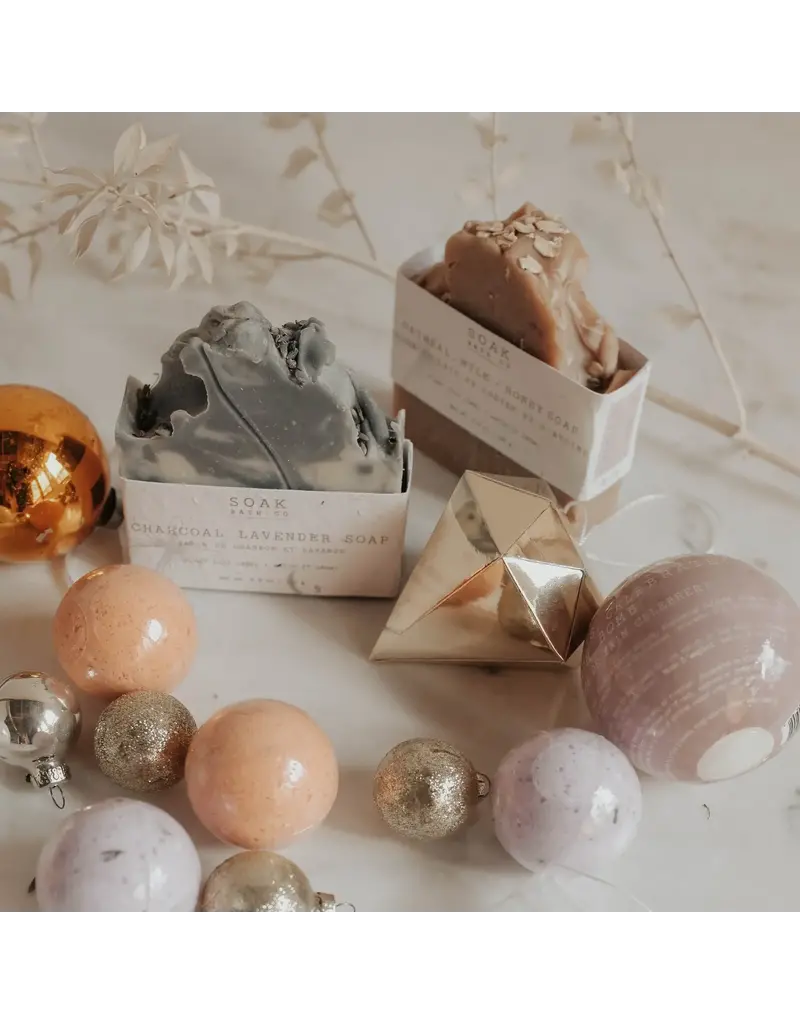 Soak Bath Co. Oatmeal, Milk & Honey Luxury Soap Bar (Soak Bath Co.)