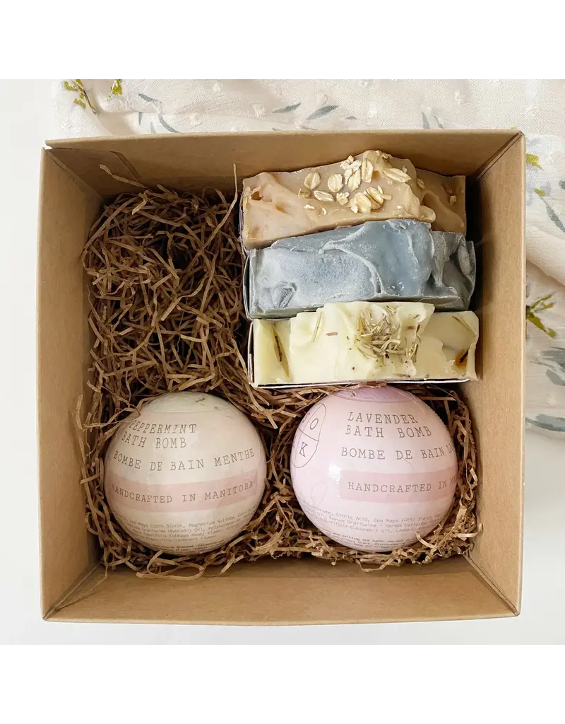 Soak Bath Co. Gift Box: 2 Bath Bombs + 3 Soap Bars