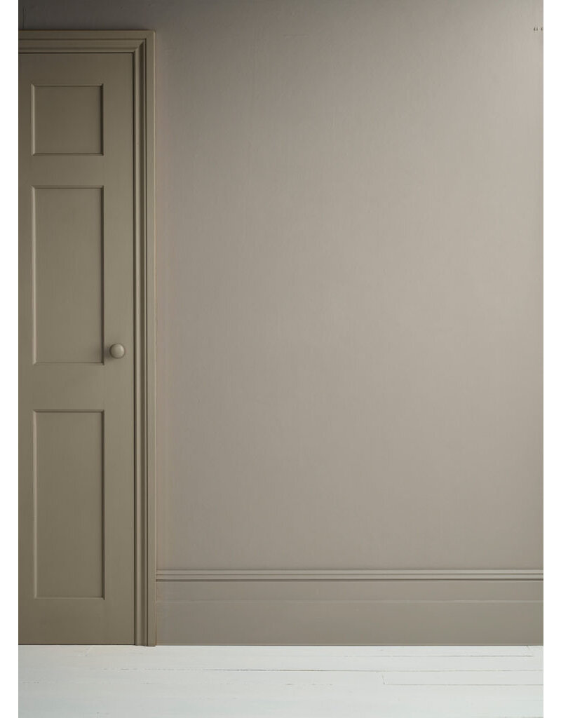 Annie Sloan French Linen | Satin Paint by Annie Sloan 750ml